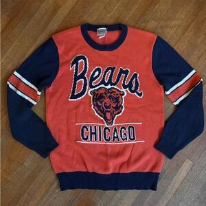 chicago bears knit sweater. size medium.